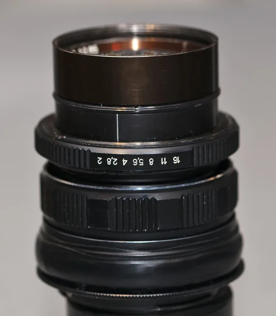 Telor 85mm f/2.0