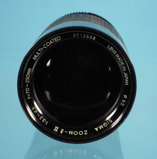 Sigma MF 70-250mm f/3.5-4.5 MC Zoom-Delta II