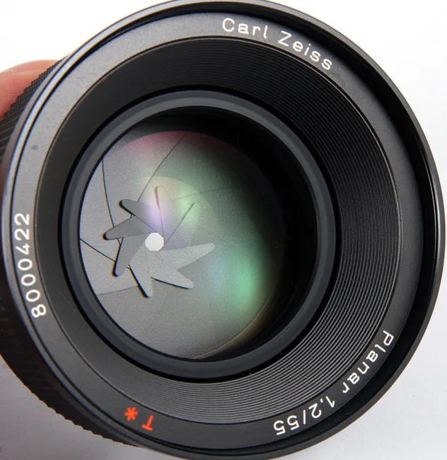 Carl Zeiss Planar T 55mm f/1.2 C/Y
