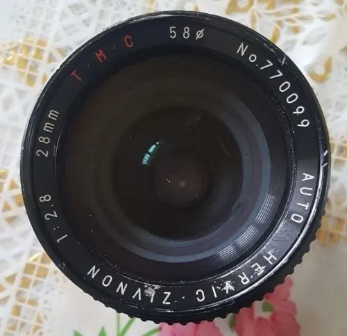 Hervic Zivnon 28mm f/2.8 TMC Auto Ø58