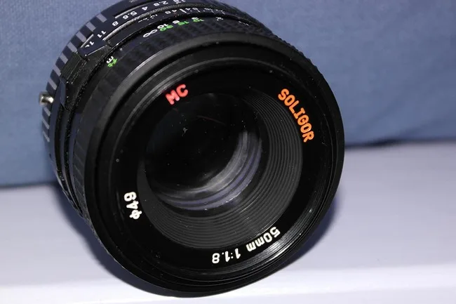 Soligor 50mm f/1.8 MC