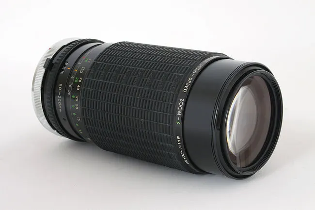 Sigma MF 80-200mm f/3.5-4 MC High-Speed Zoom-Eta