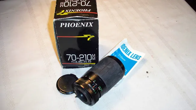 Phoenix MF 70-210mm f/4.5-5.6