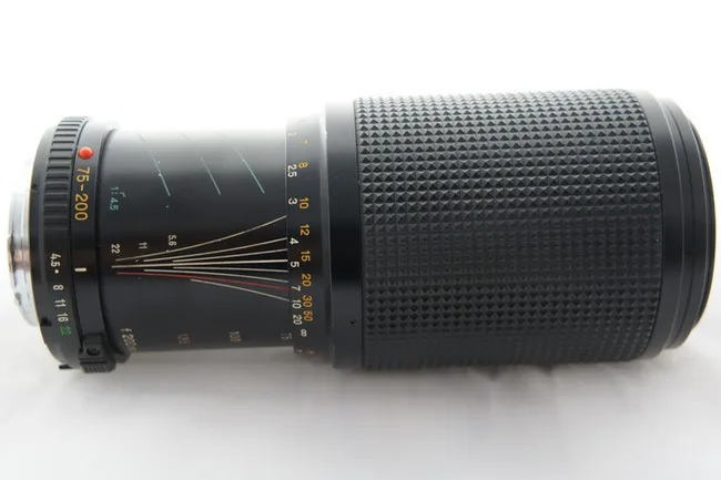 Minolta MD 75-200mm f/4.5