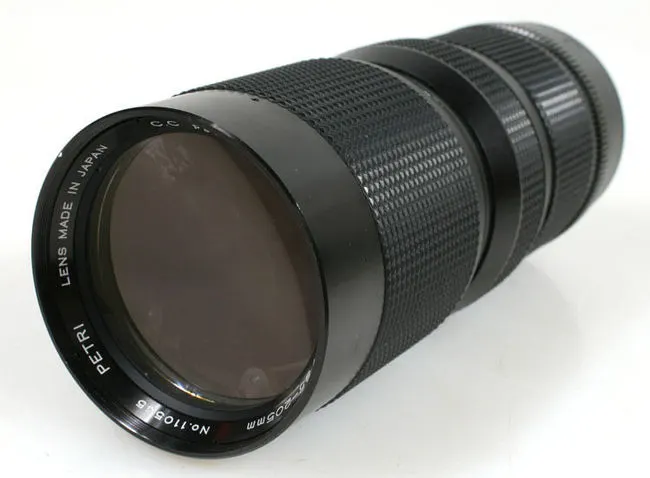 Petri 85-205mm f/3.5 Auto CC