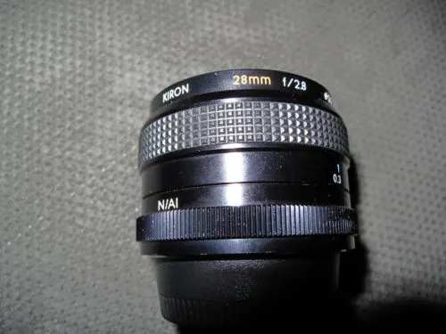 Kiron 28mm f/2.8
