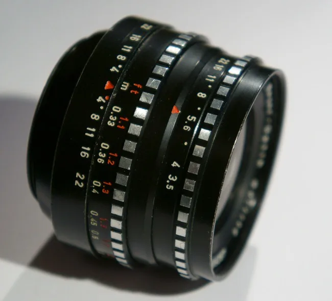 Meyer-Optik Gorlitz Lydith 30mm f/3.5 (preset)