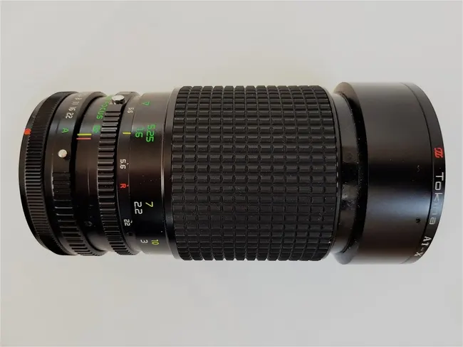 Tokina AT-X 35-200mm f/3.5-4.5 II