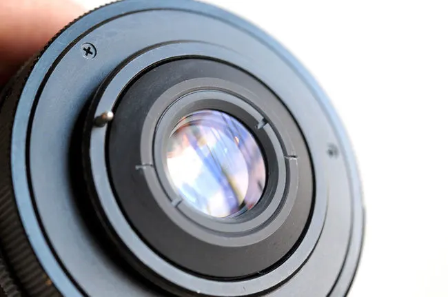Saitex 28mm f/2.8 MC Auto Ø55