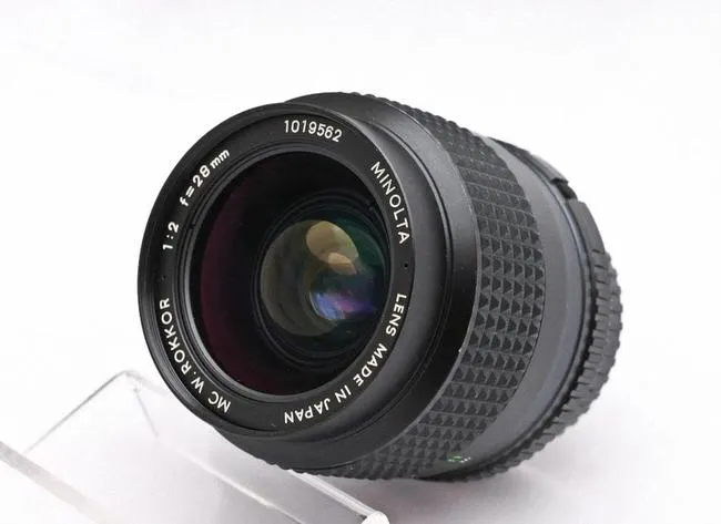 Minolta MC W.Rokkor 28mm f/2.0
