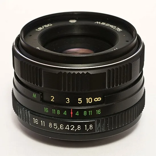 Helios-77M-4 50mm f/1.8
