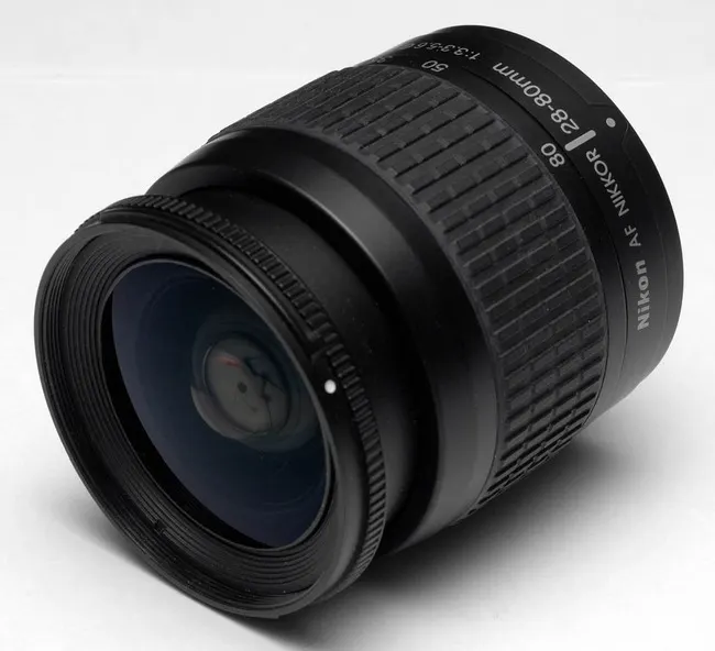 Nikon AF Nikkor 28-80mm f/3.3-5.6 G