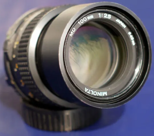 Minolta MD 100mm f/2.5