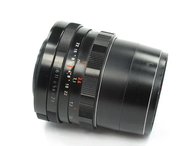 Pentacon 100mm f/2.8 auto