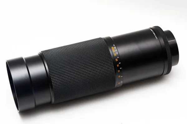 Carl Zeiss Vario-Sonnar T 100-300mm f/4.5-5.6 C/Y