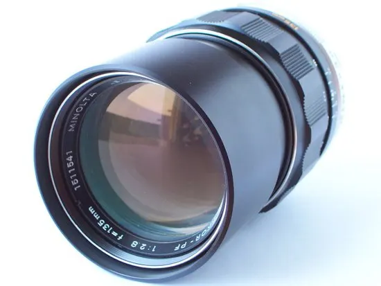 Minolta MC Tele Rokkor-PF 135mm f/2.8 v.2