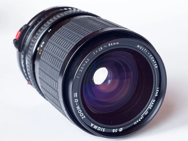 Sigma MF 28-84mm f/3.5-4.5 MC Zoom Theta III