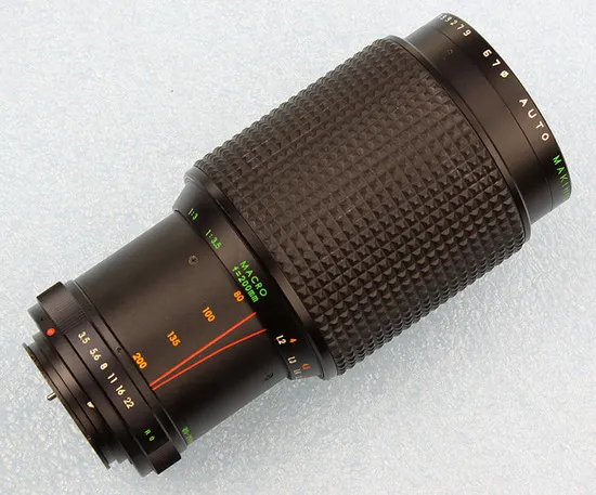 Auto Makinon Zoom 80-200mm f/3.5