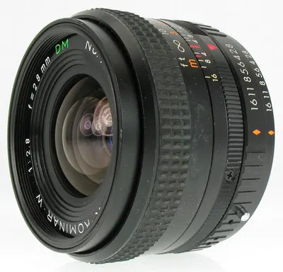 X-Kominar 28mm f/2.8 DM