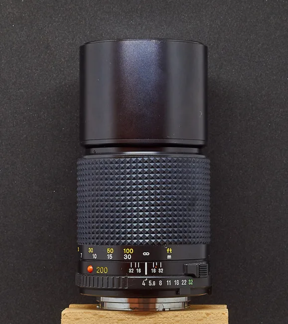 Minolta MD 200mm f/4