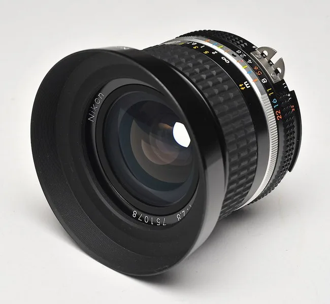 Nikon Nikkor 24mm f/2.8 Ai-S