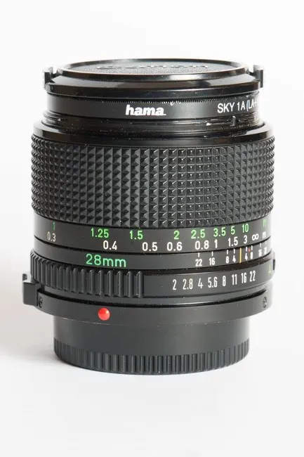Canon FDn 28mm f/2