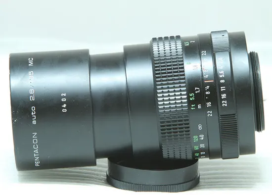 Pentacon auto 135mm f/2.8 MC
