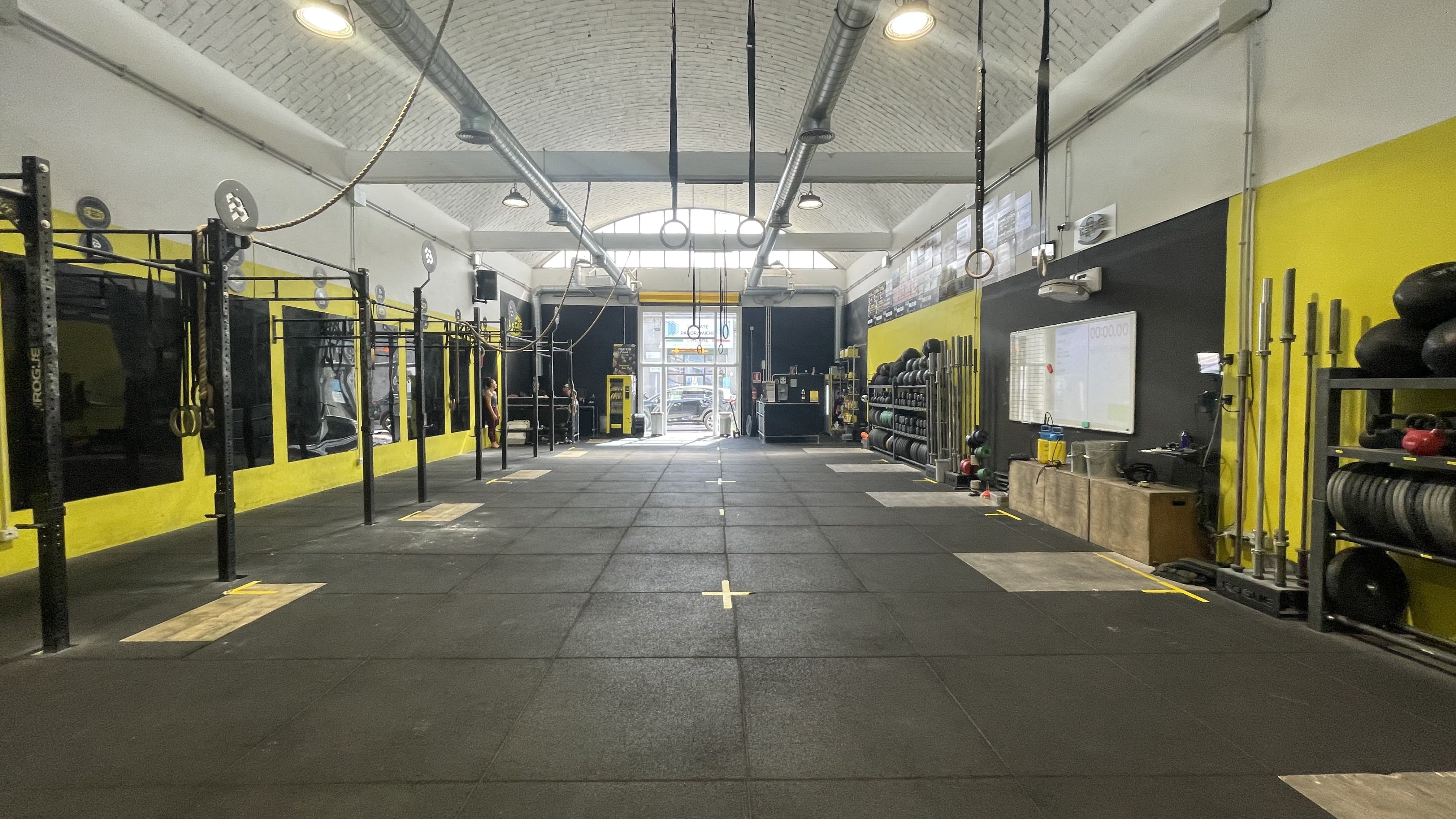 The Cave CrossFit Mandrione