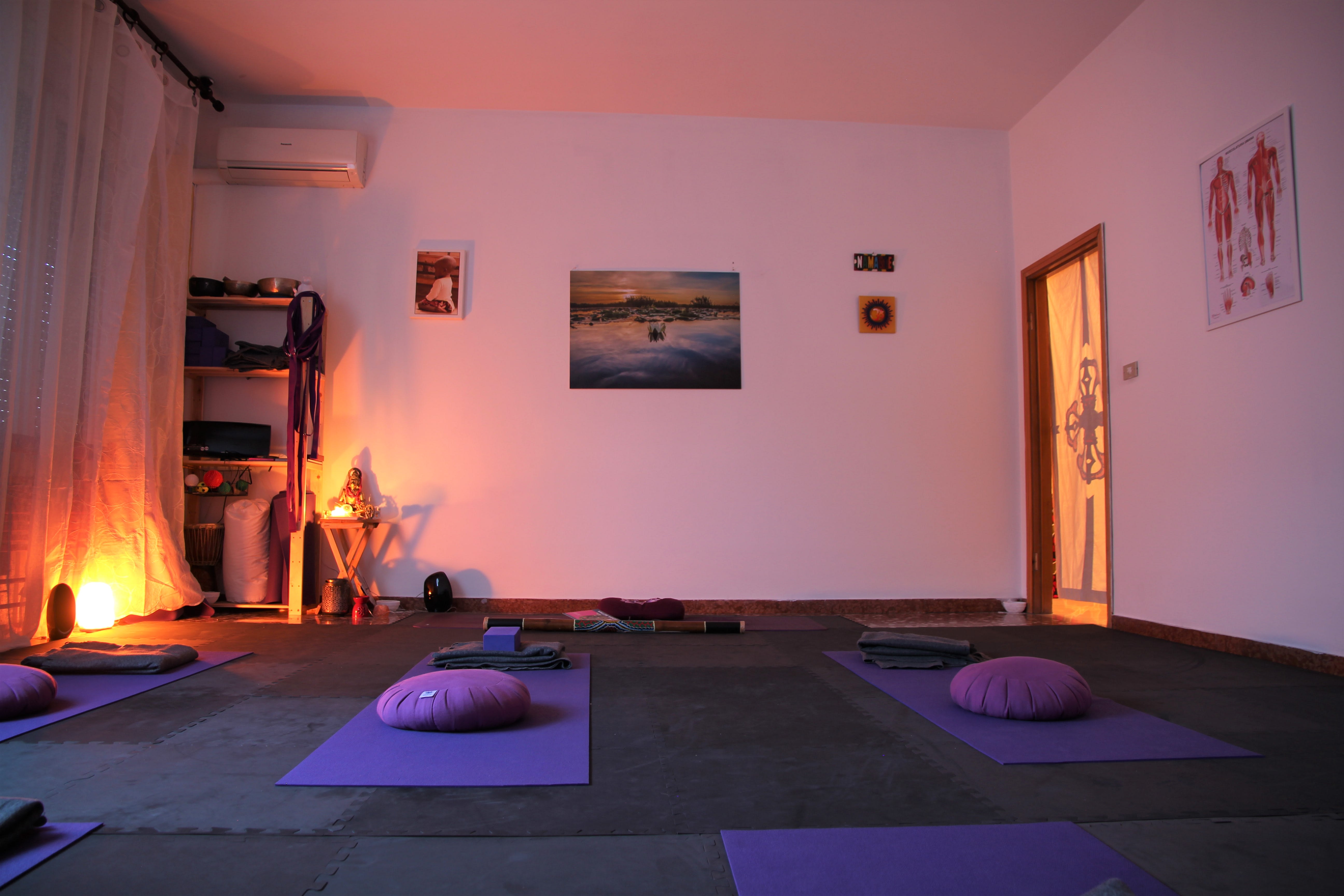 Yoga In Salotto