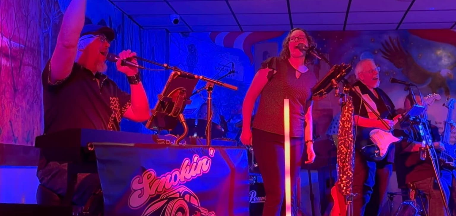 Eagles Club with the Fireballs  – photo 1