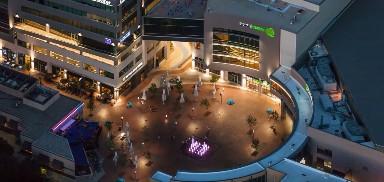 The Grove Plaza – photo 1
