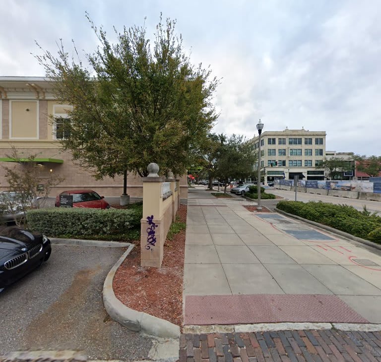 55 5th St S – photo 1