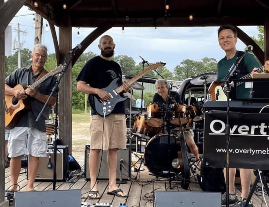 Overtyme Live – photo 1
