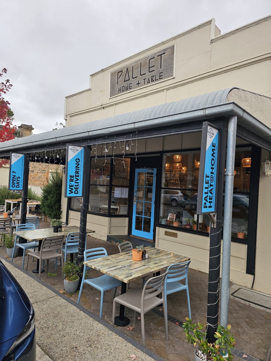 Pallet Cafe : Nairne – photo 1