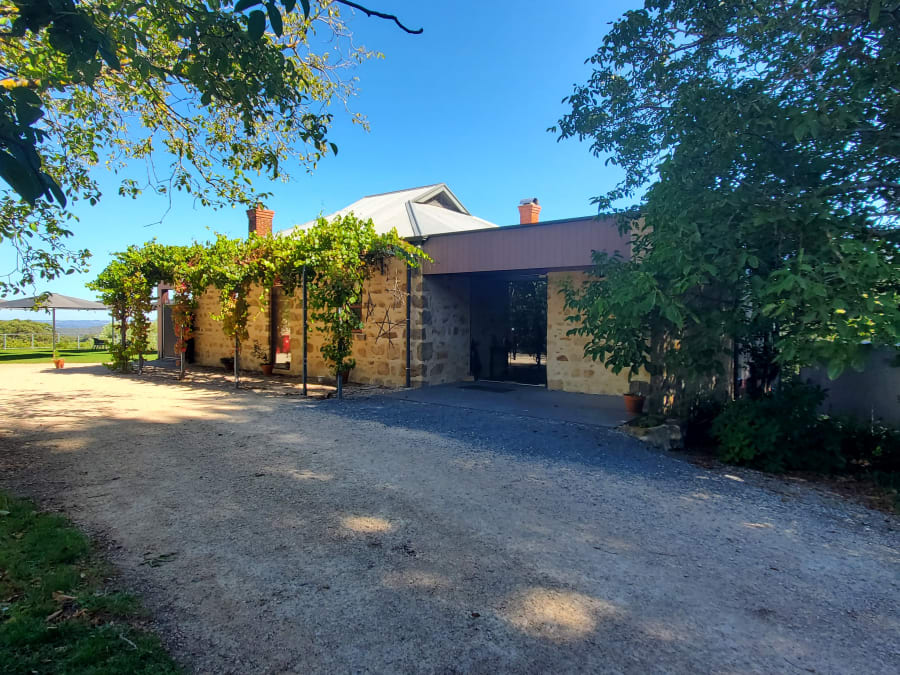 Greenhill Wines Cellar Door – photo 4