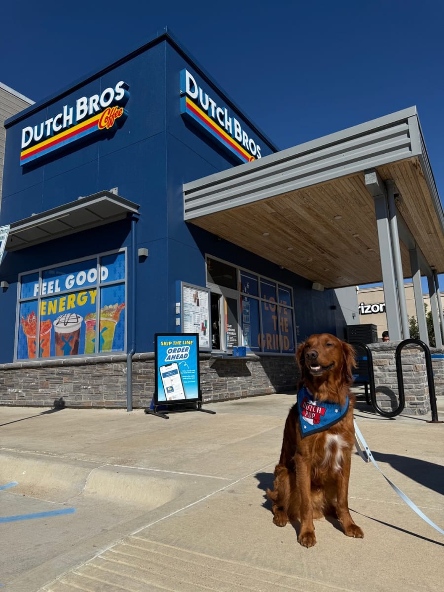 Dutch Bros Coffee – photo 1