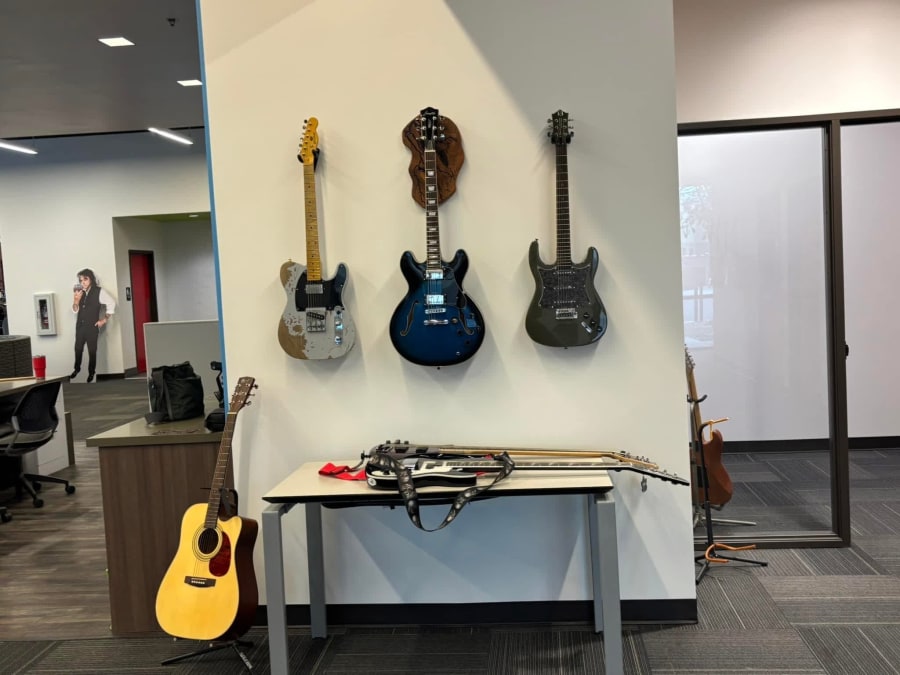 Alice Cooper's Solid Rock Teen Center - Goodyear – photo 6