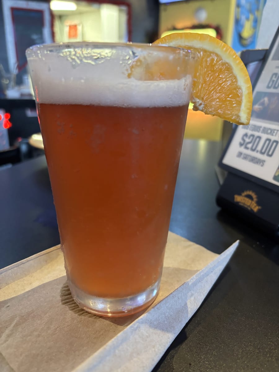 Booty's Wings Burgers & Beer – photo 9