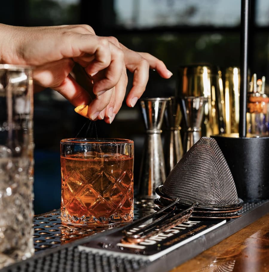 $6 House Old Fashioned – photo 4