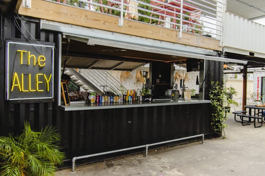 $4 Prosecco – photo 6