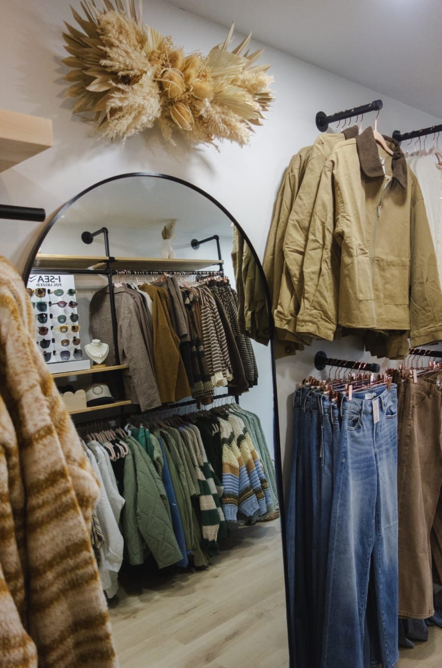 Luminous Boutique – photo 3