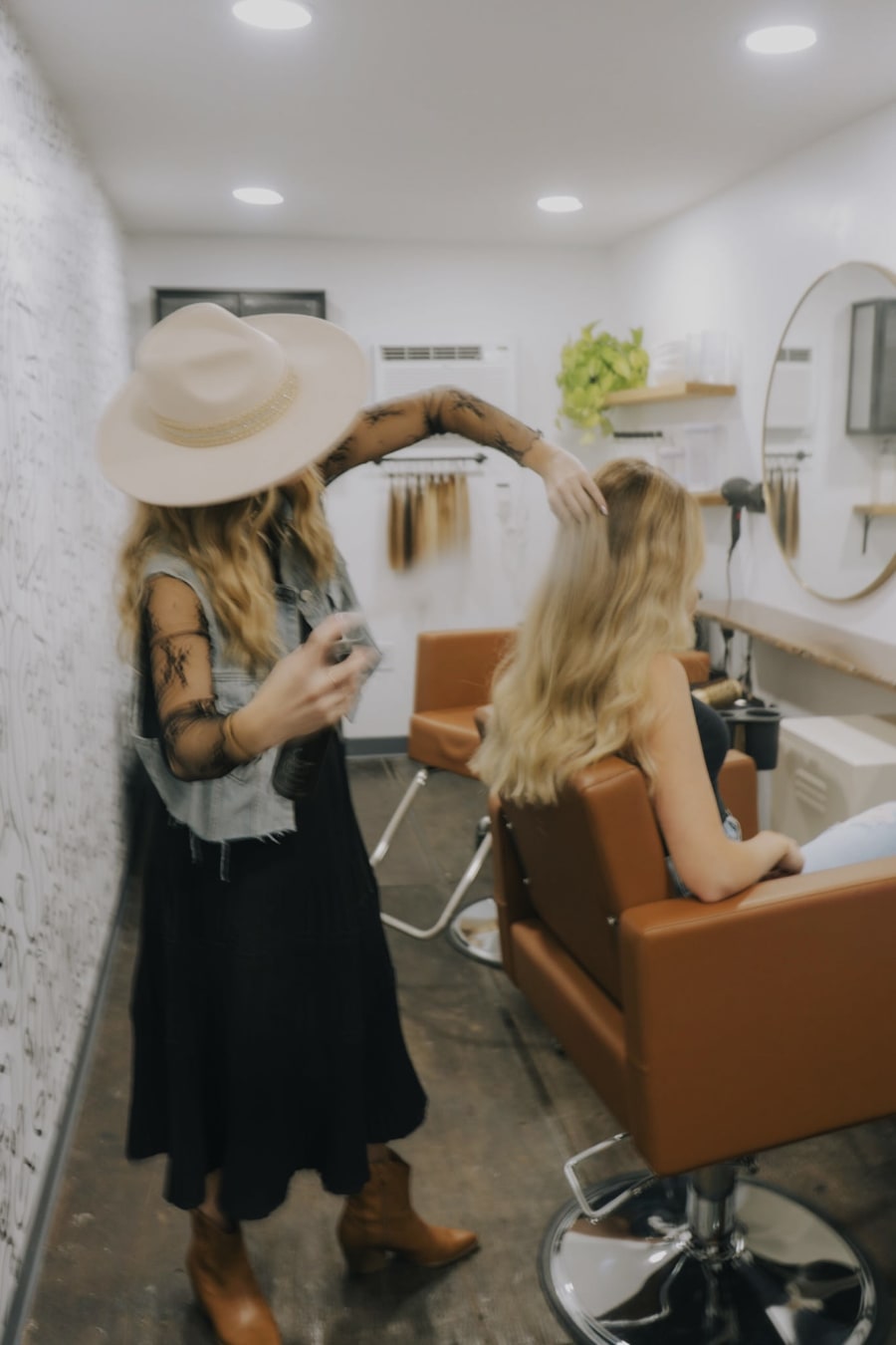 Foiled Hair Studio – photo 1
