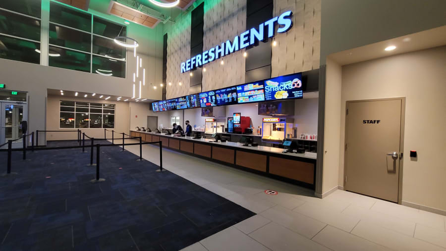 Eagle Luxe Reel Theatre – photo 4