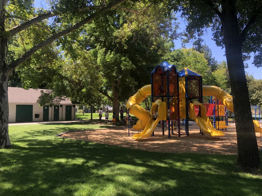 Elm Grove Park – photo 3