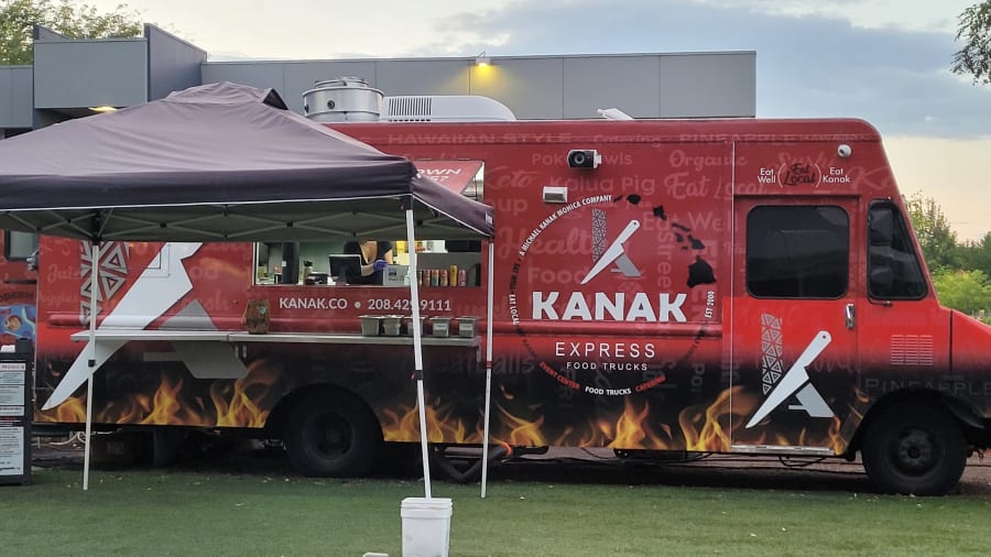 First Thursday - Live Band Karaoke – photo 7