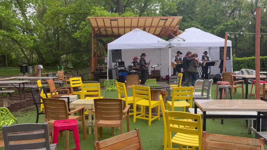 First Thursday - Live Band Karaoke – photo 9