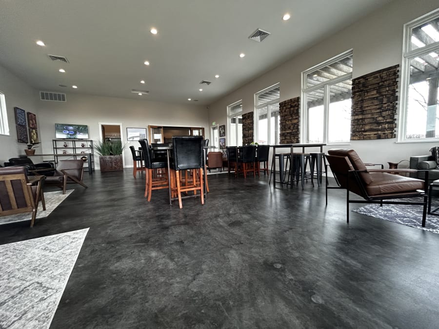 Koenig Distillery – photo 8