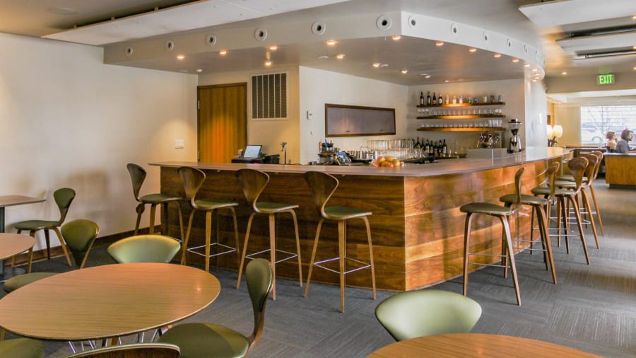 Modern Hotel – photo 8