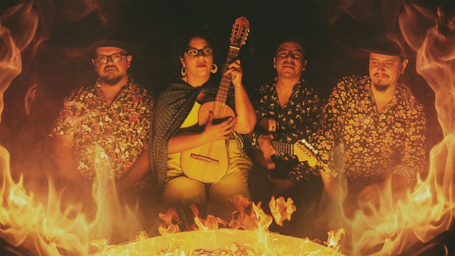 La Santa Cecilia – photo 2