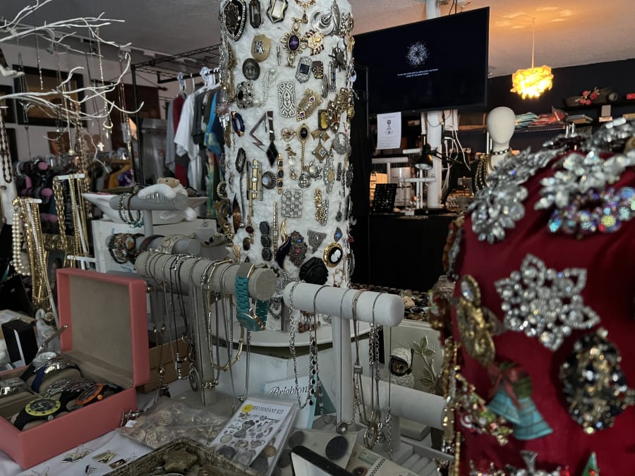 Saint Anthony's Thrift & Home Organizing – photo 7